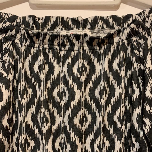 Romper for girls size large - Picture 3 of 4